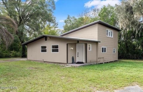 A home in Palatka