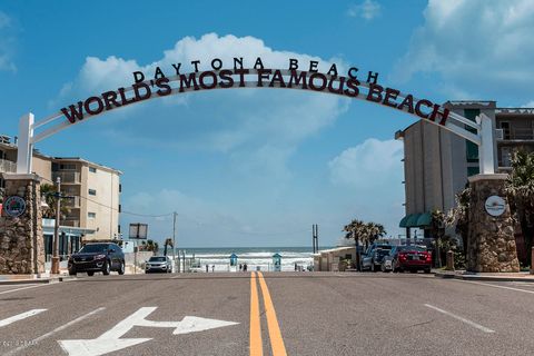 A home in Daytona Beach