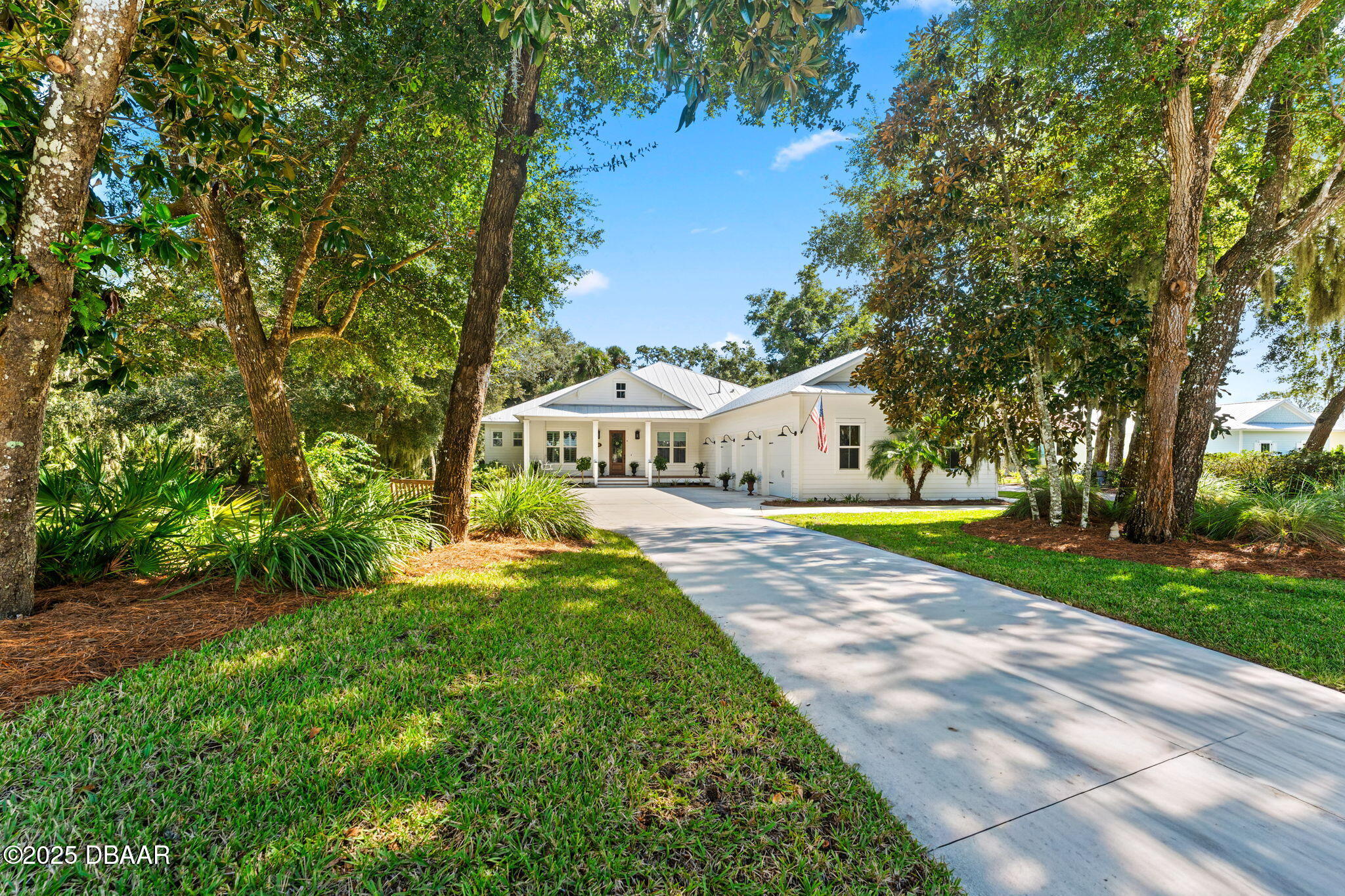 431 Gleneagles Drive