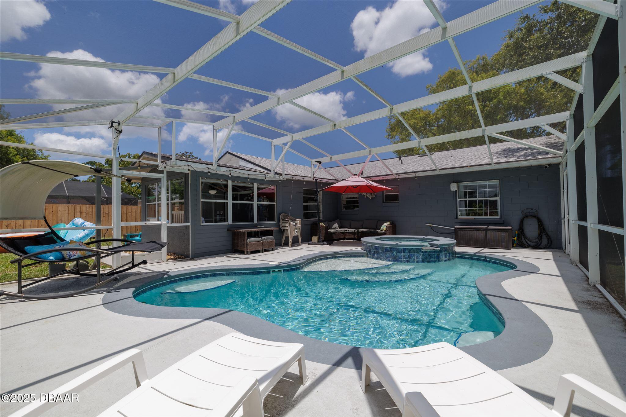 1052 Tompkins Drive