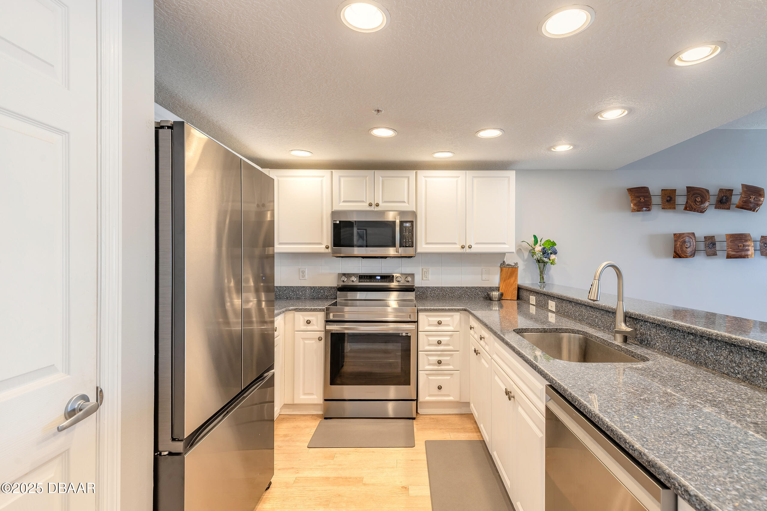 5300 S Atlantic Avenue 1-603