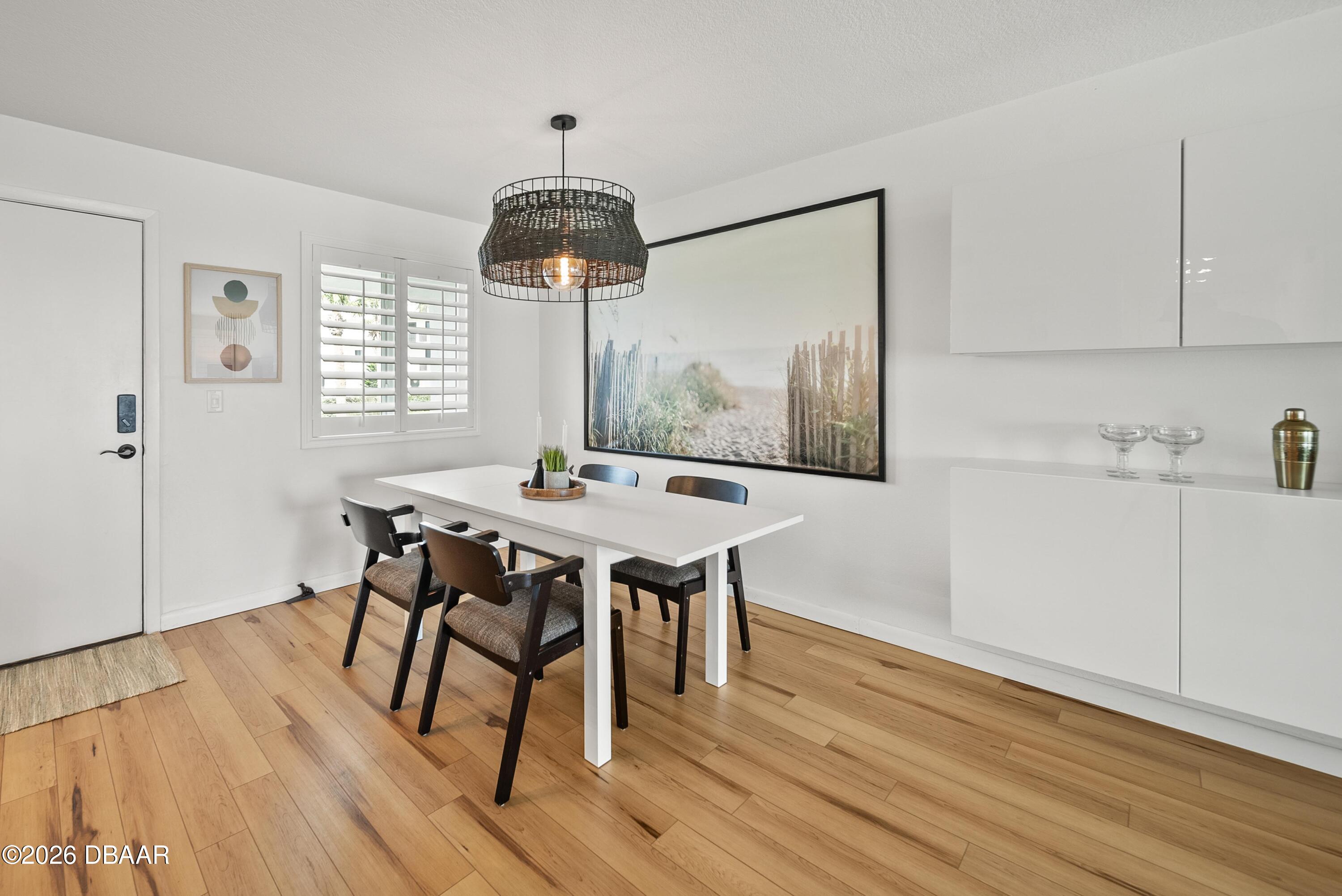 3510 S Oceanshore Boulevard