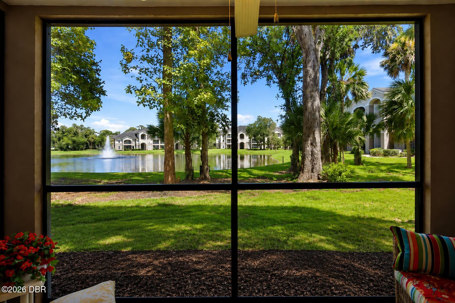 940 Village Trail