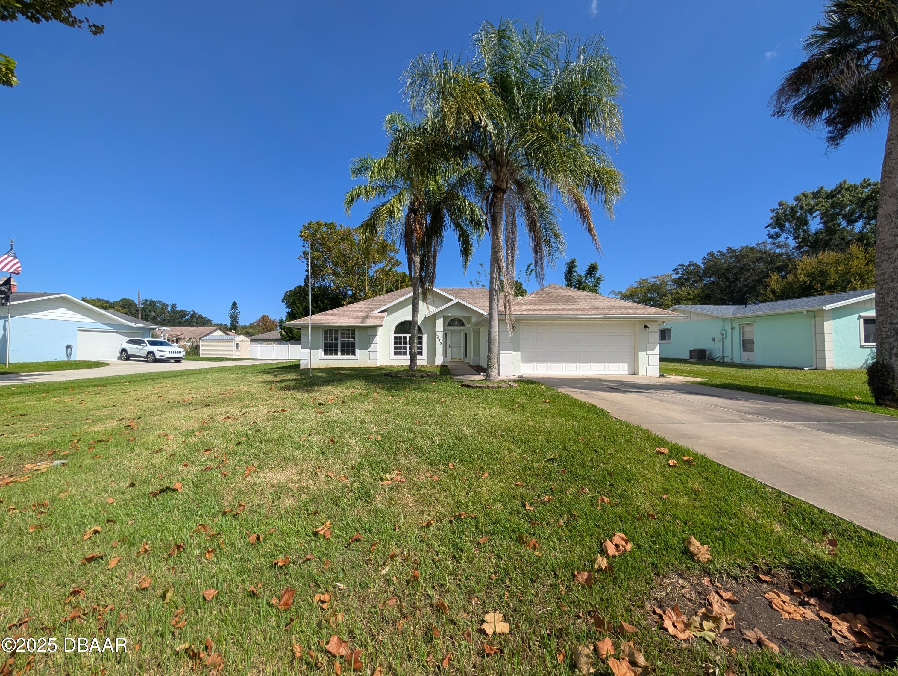 1915 Willow Oak Drive