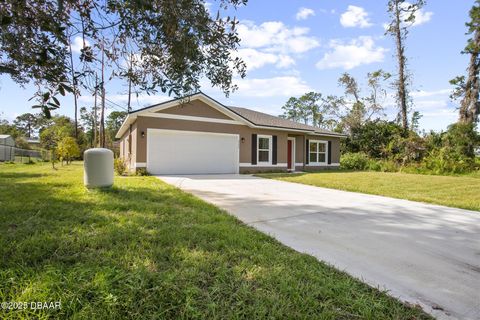 A home in DeLand