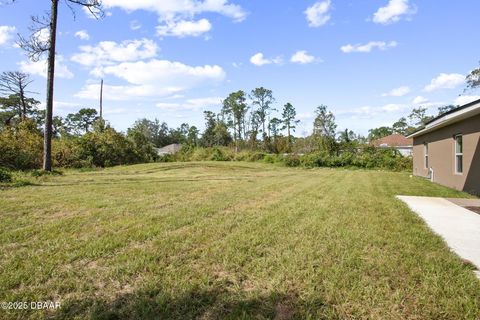 A home in DeLand