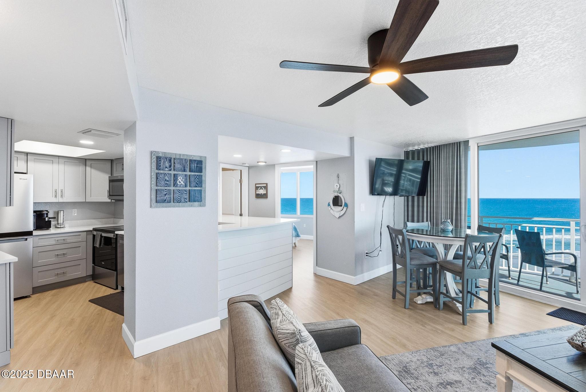 2625 S Atlantic Avenue 12A SE