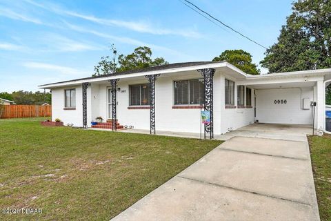 1403 Sharon Drive DeLand FL 32724