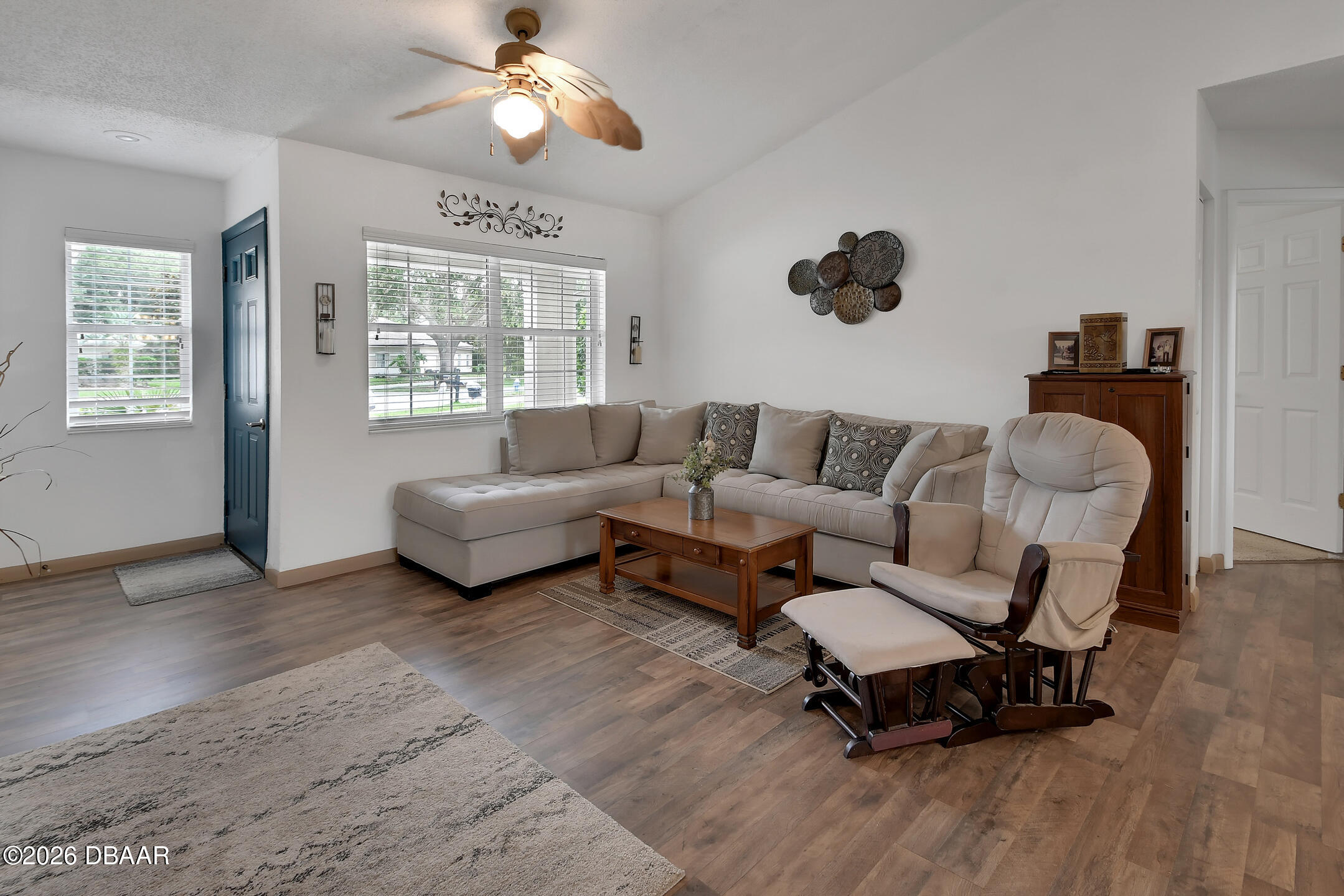 10 Cedar Point Court