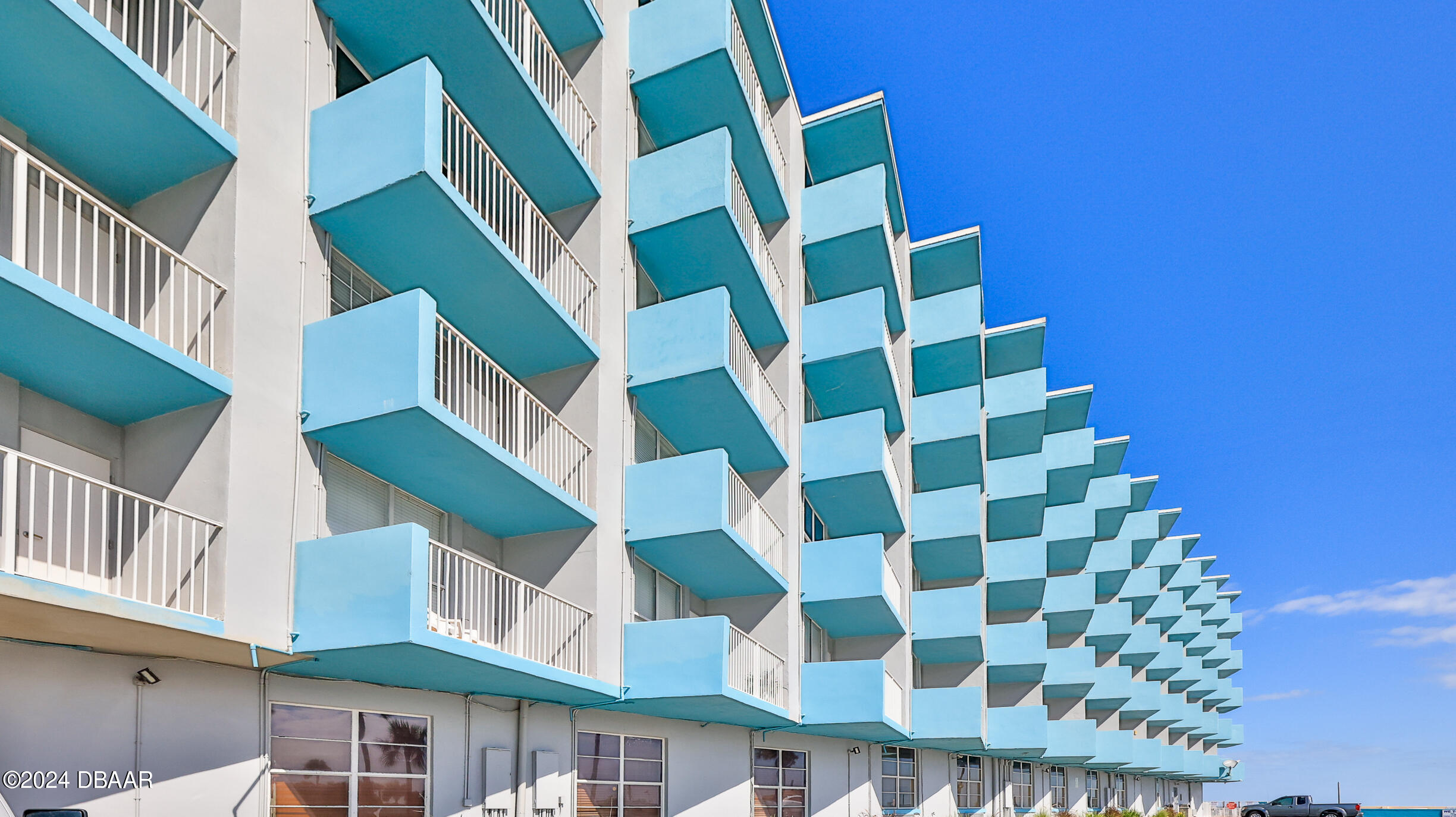 313 S Atlantic Avenue