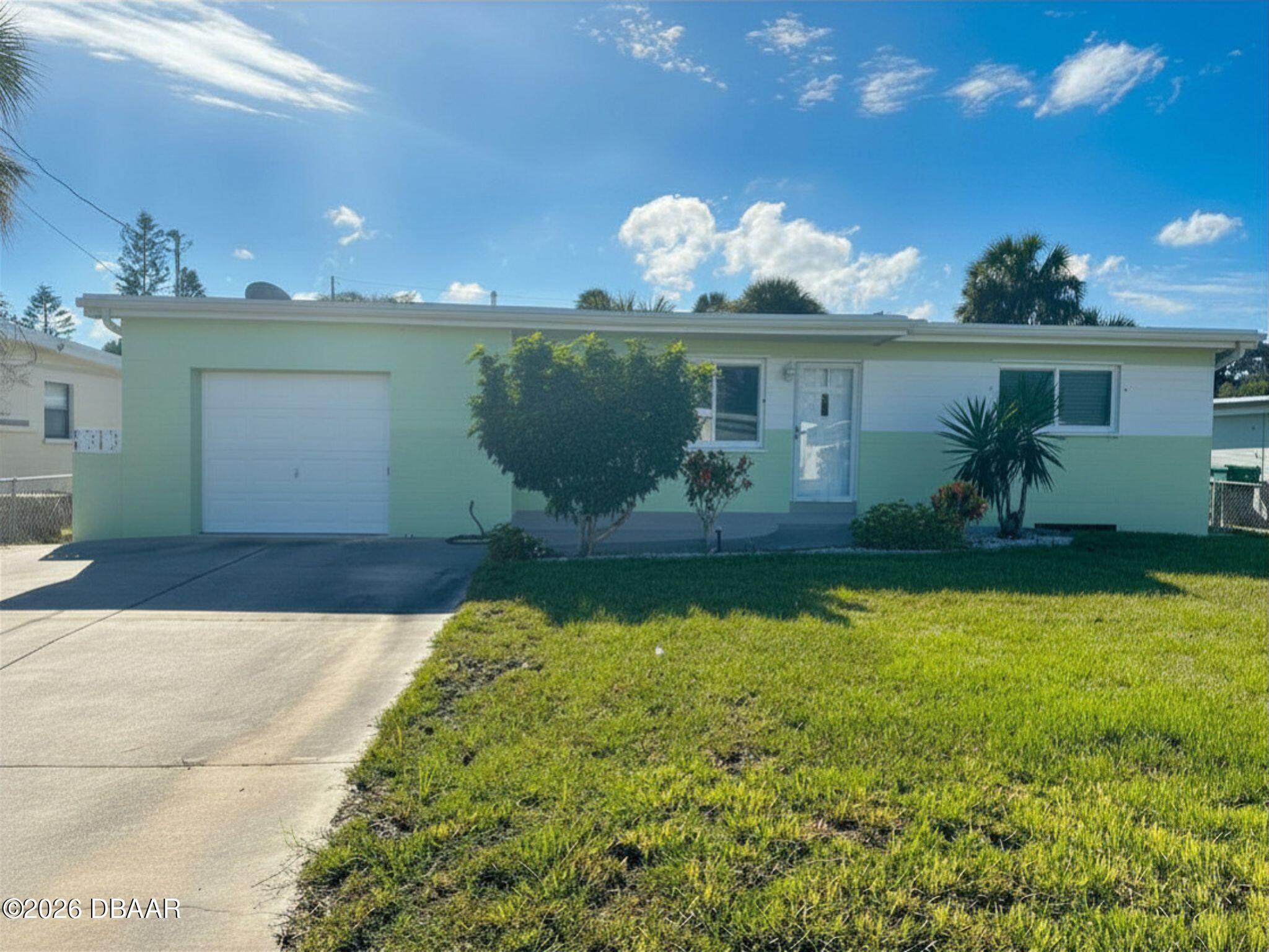 Photo 1 of 11 — 3114 Esperanza Avenue, Daytona Beach Shores, FL 32118