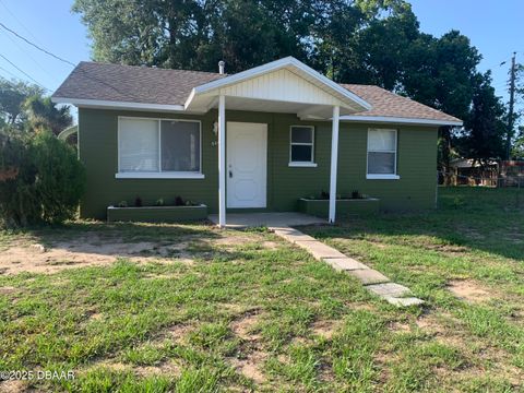 526 6th Street Holly Hill FL 32117