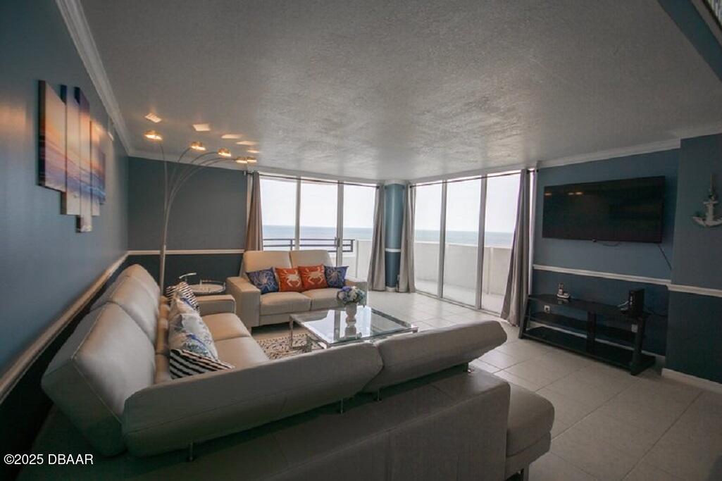 1420 N Atlantic Avenue