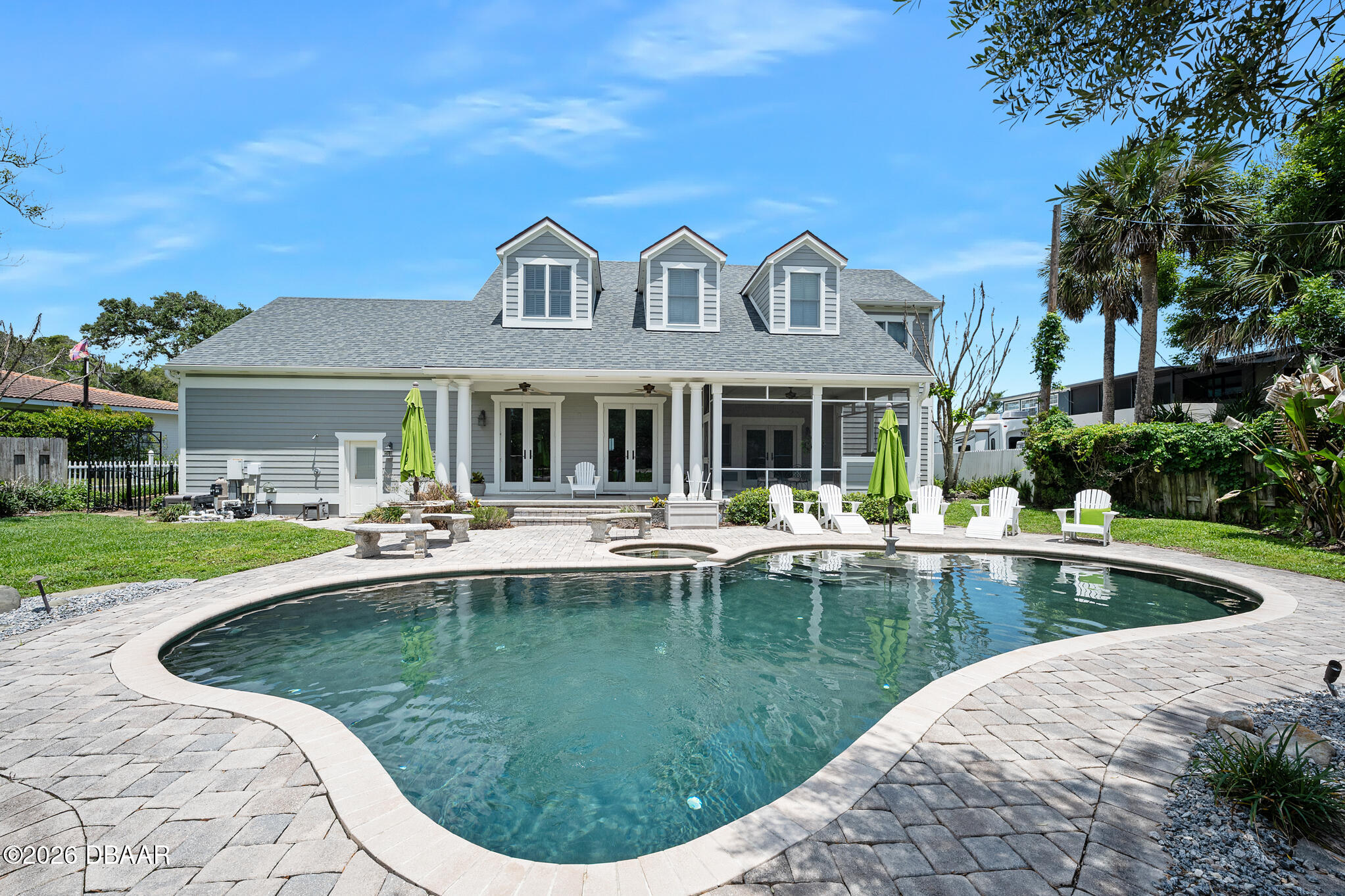 2 Hickory Lane