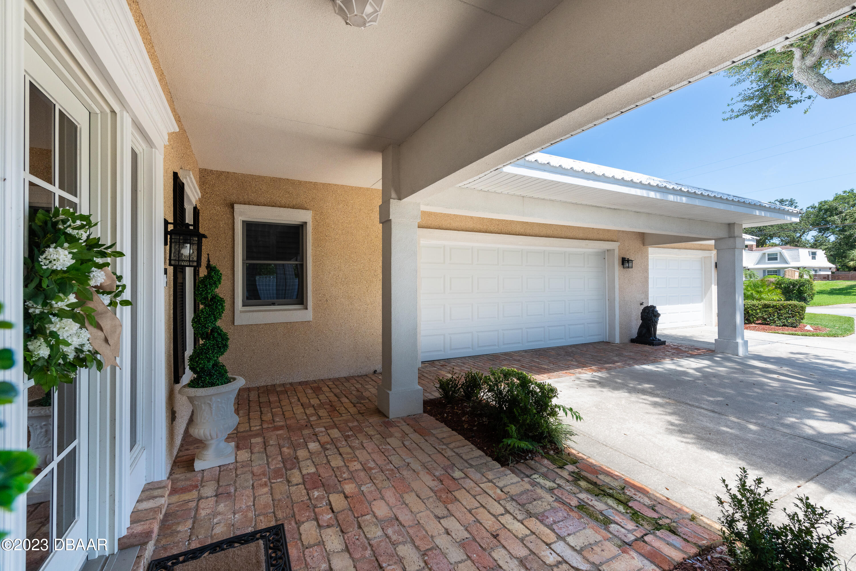 Ormond Beach, Florida 32176, United States, 5 Bedrooms Bedrooms, ,5 BathroomsBathrooms,Residential,Active,70624