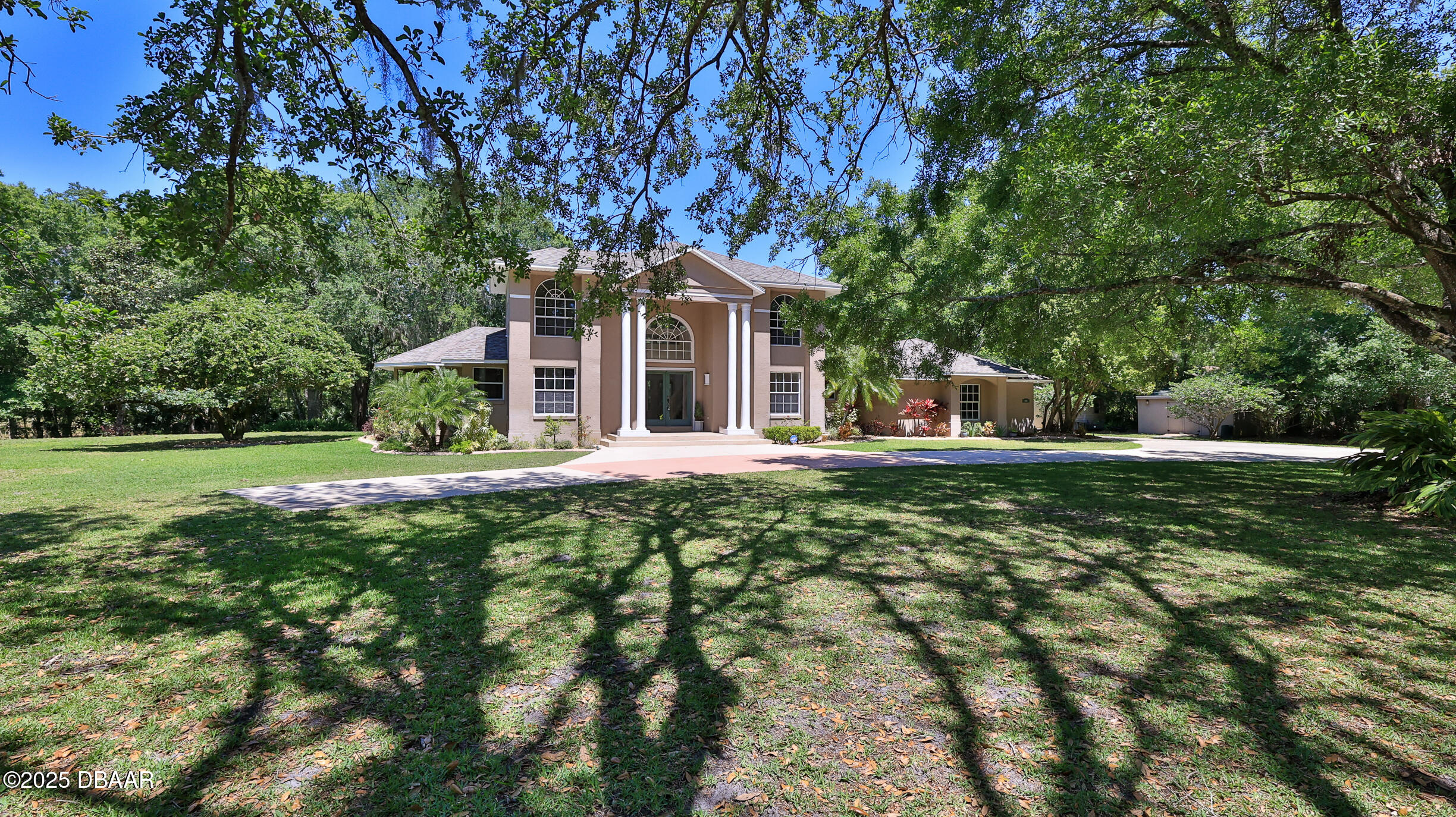 1925 N Spruce Creek Circle