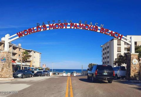 A home in Daytona Beach Shores