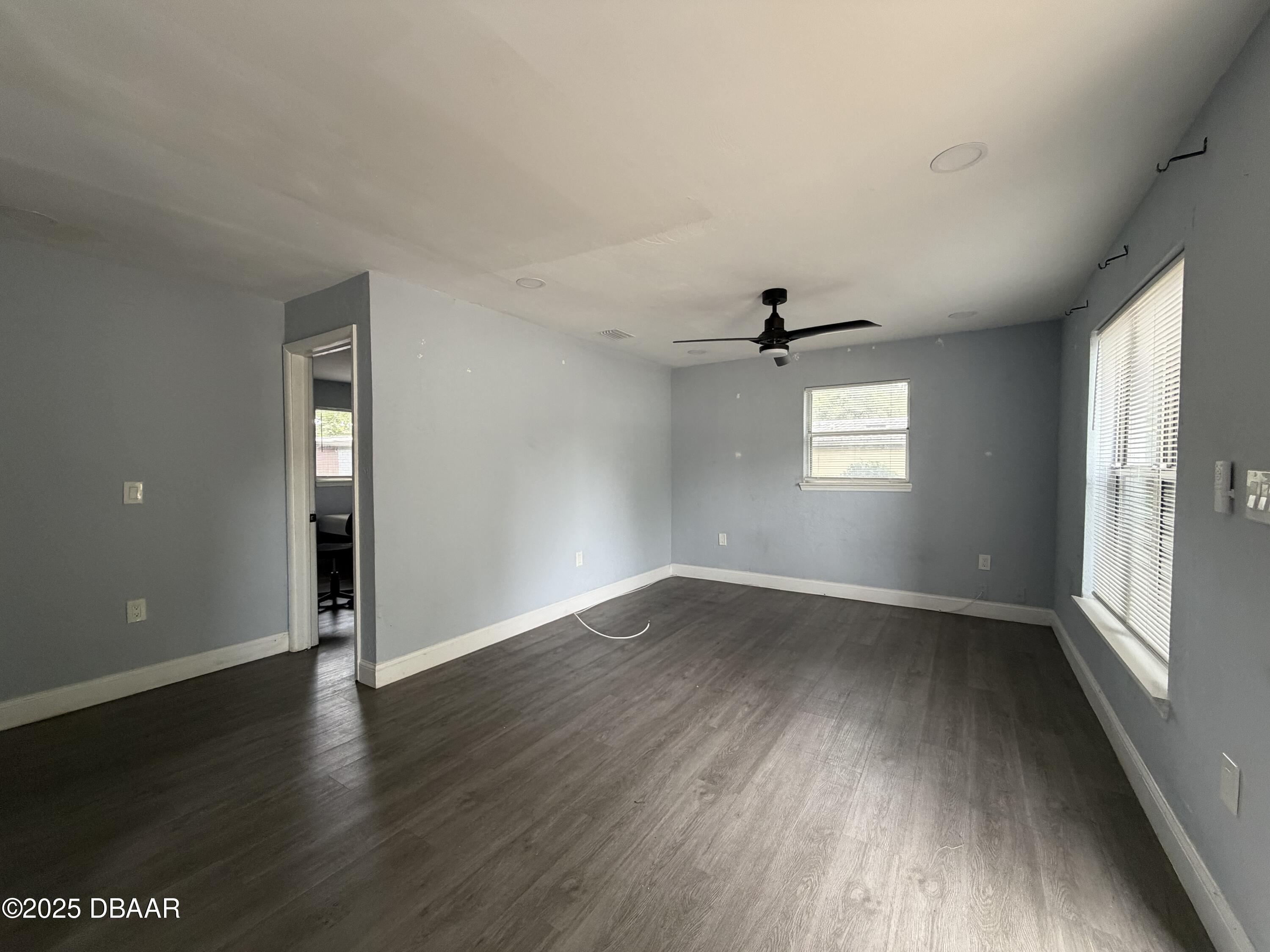 1212 Leon Lane