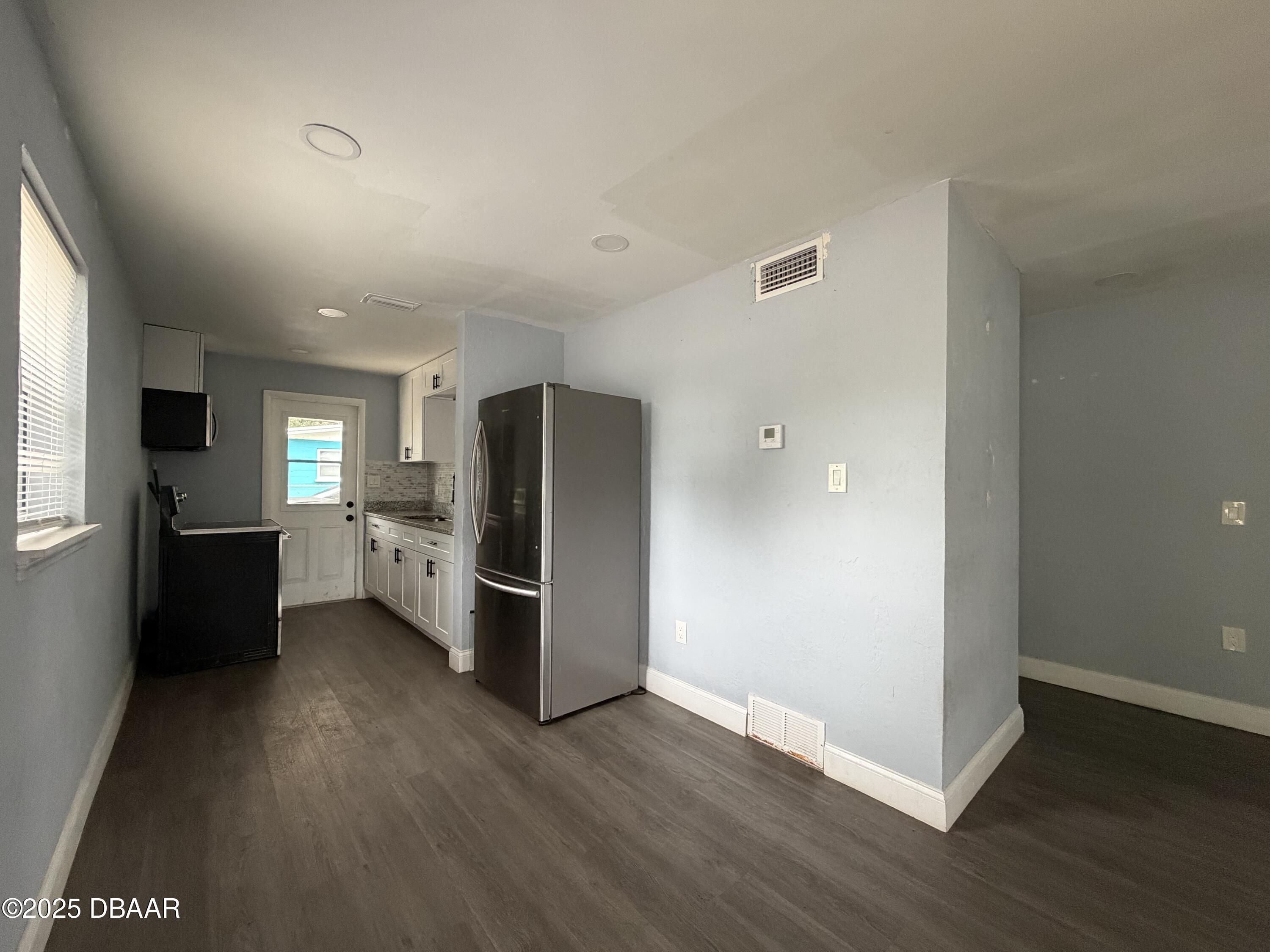 1212 Leon Lane