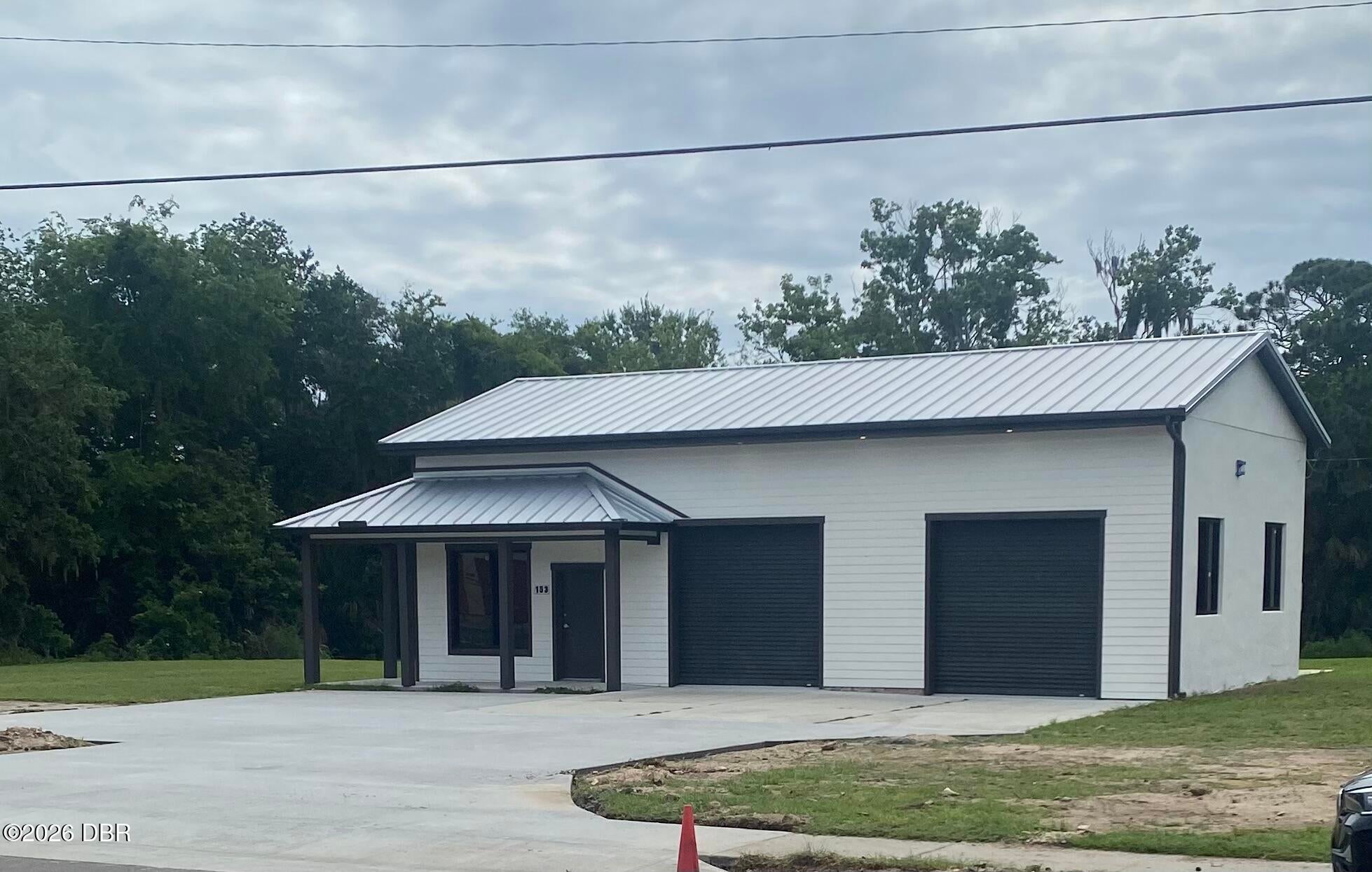 153 S Us Highway 1, Oak Hill, FL 32759