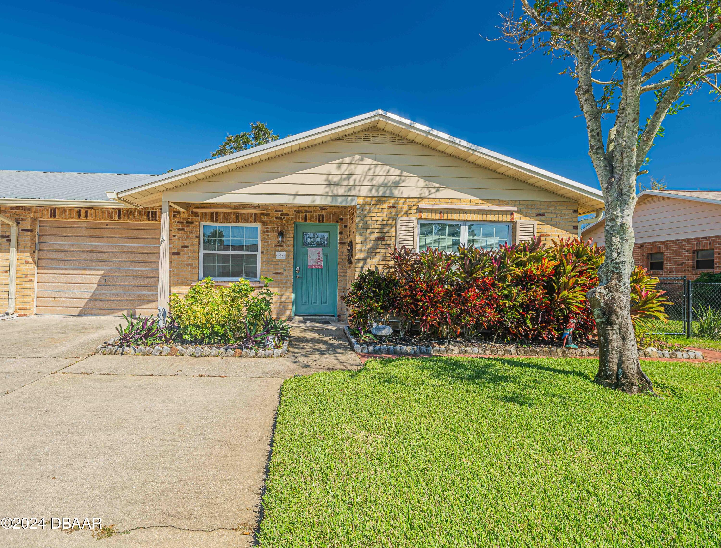 25 Laughing Gull Lane
