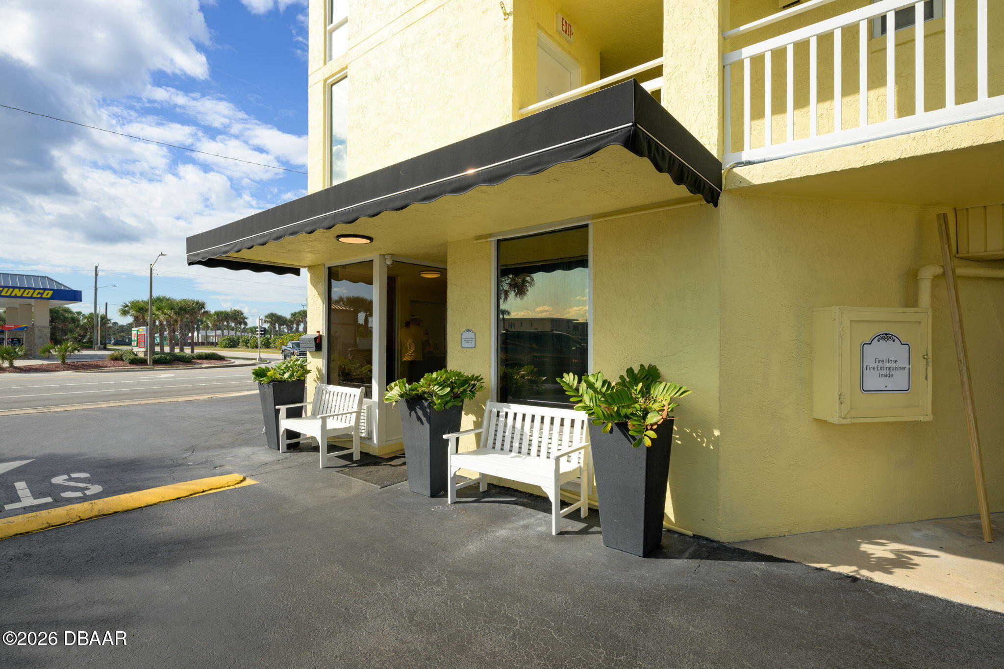 453 S Atlantic Avenue