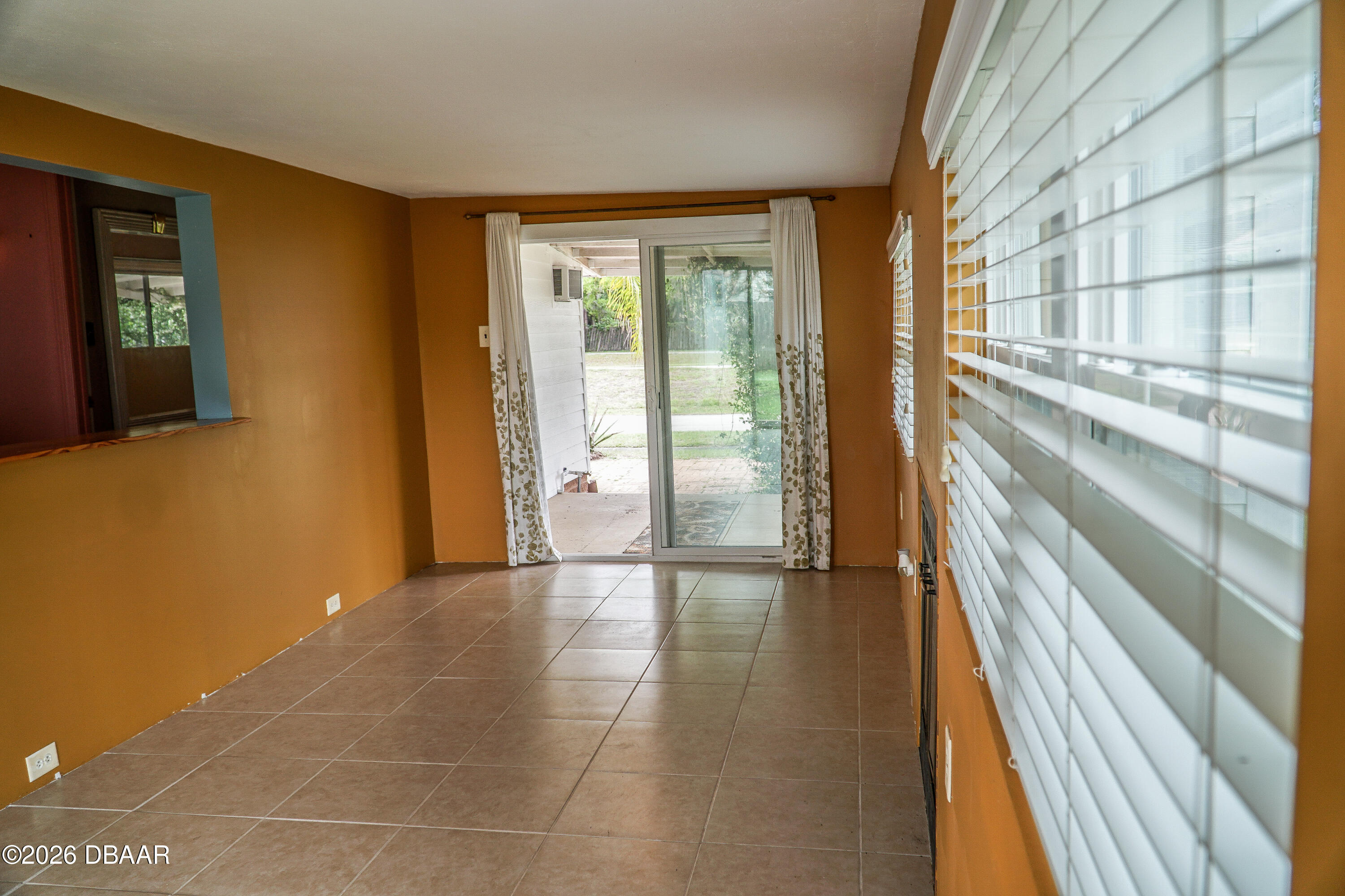 5209 Frederick Avenue