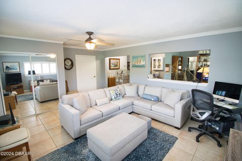 A home in New Smyrna Beach