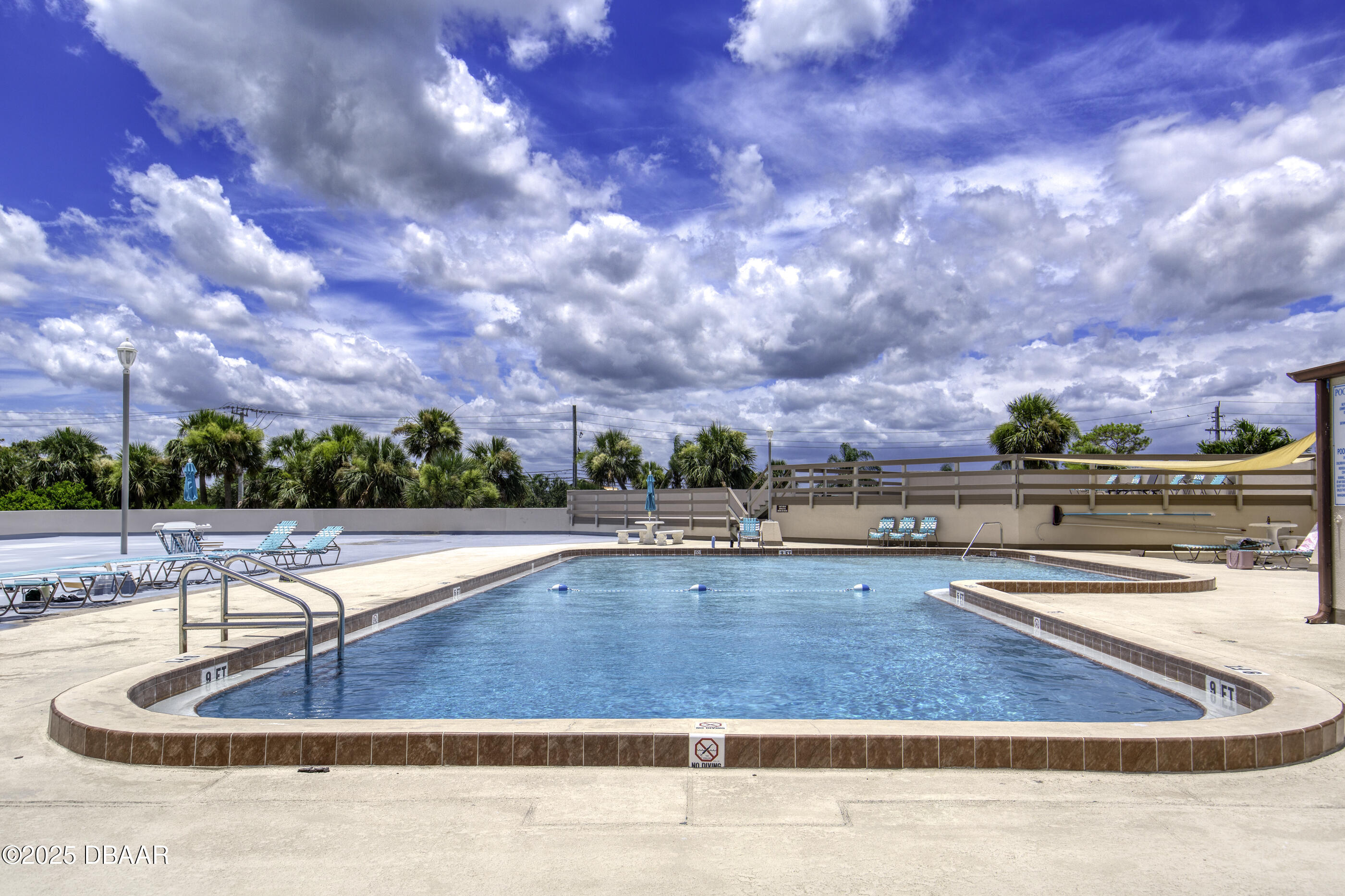1 Oceans West Boulevard 2A3