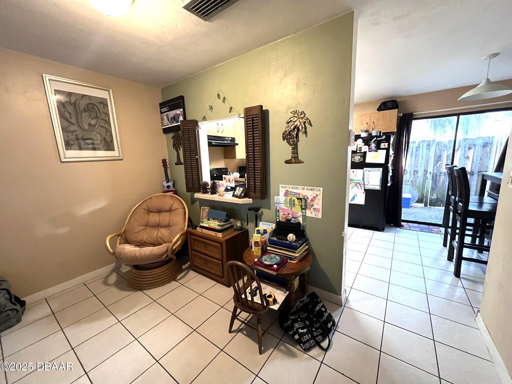 980 Canal View Boulevard J5