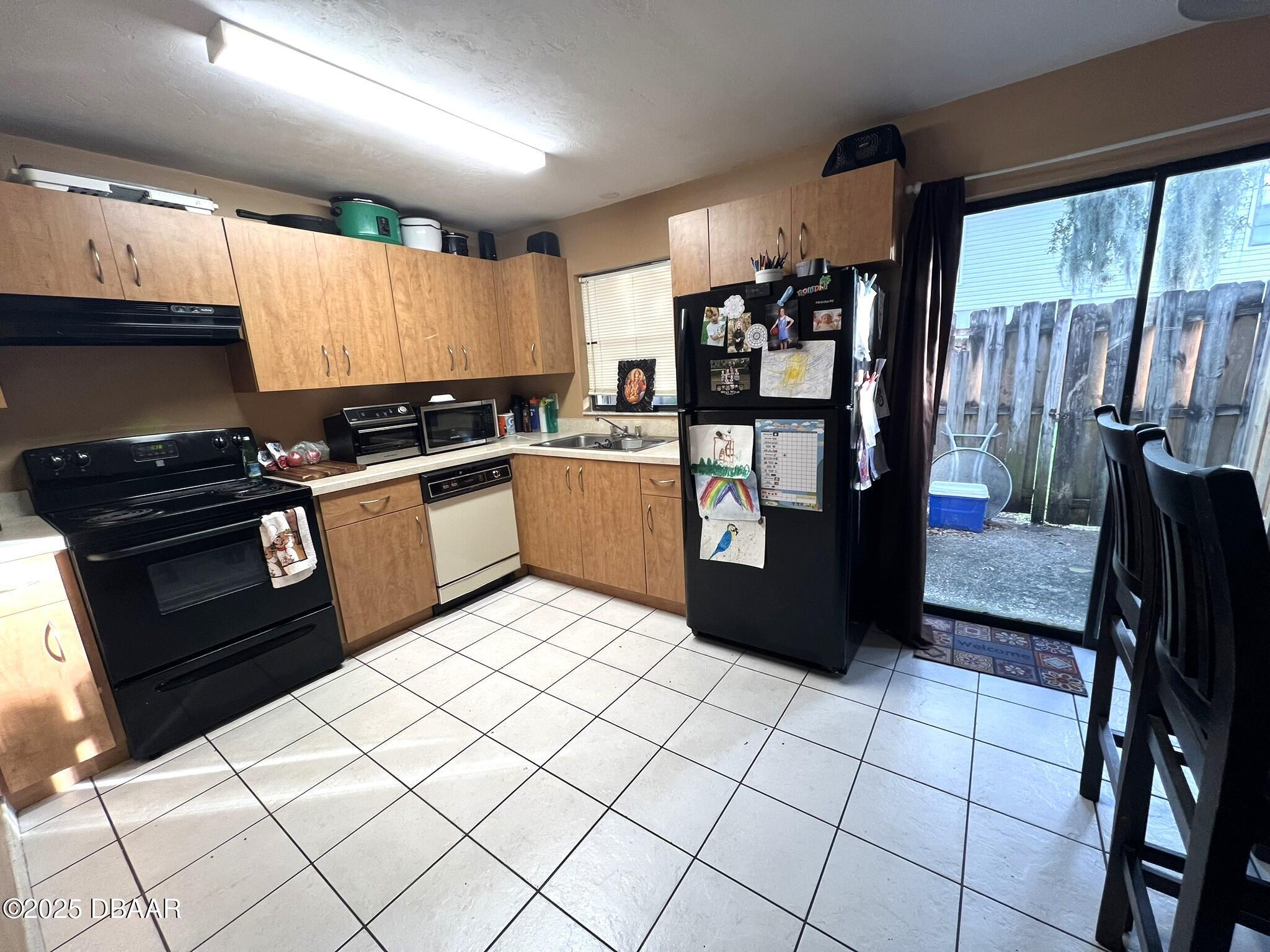 980 Canal View Boulevard J5
