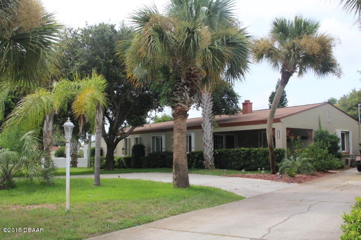 Photo 1 of 23 — 1215 Flagstone Drive, Daytona Beach, FL 32118