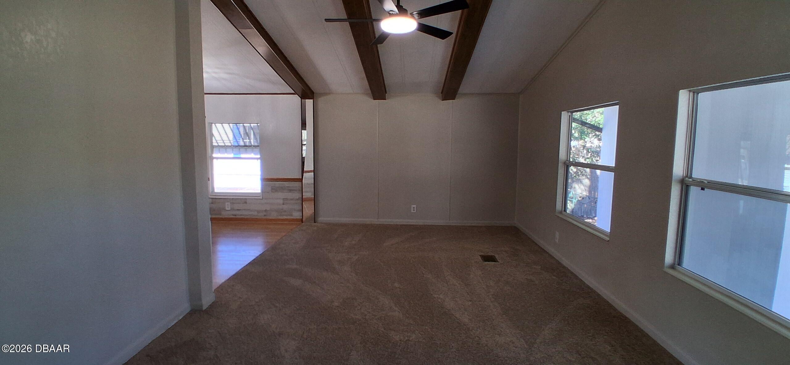 125 Sand Pebble Circle