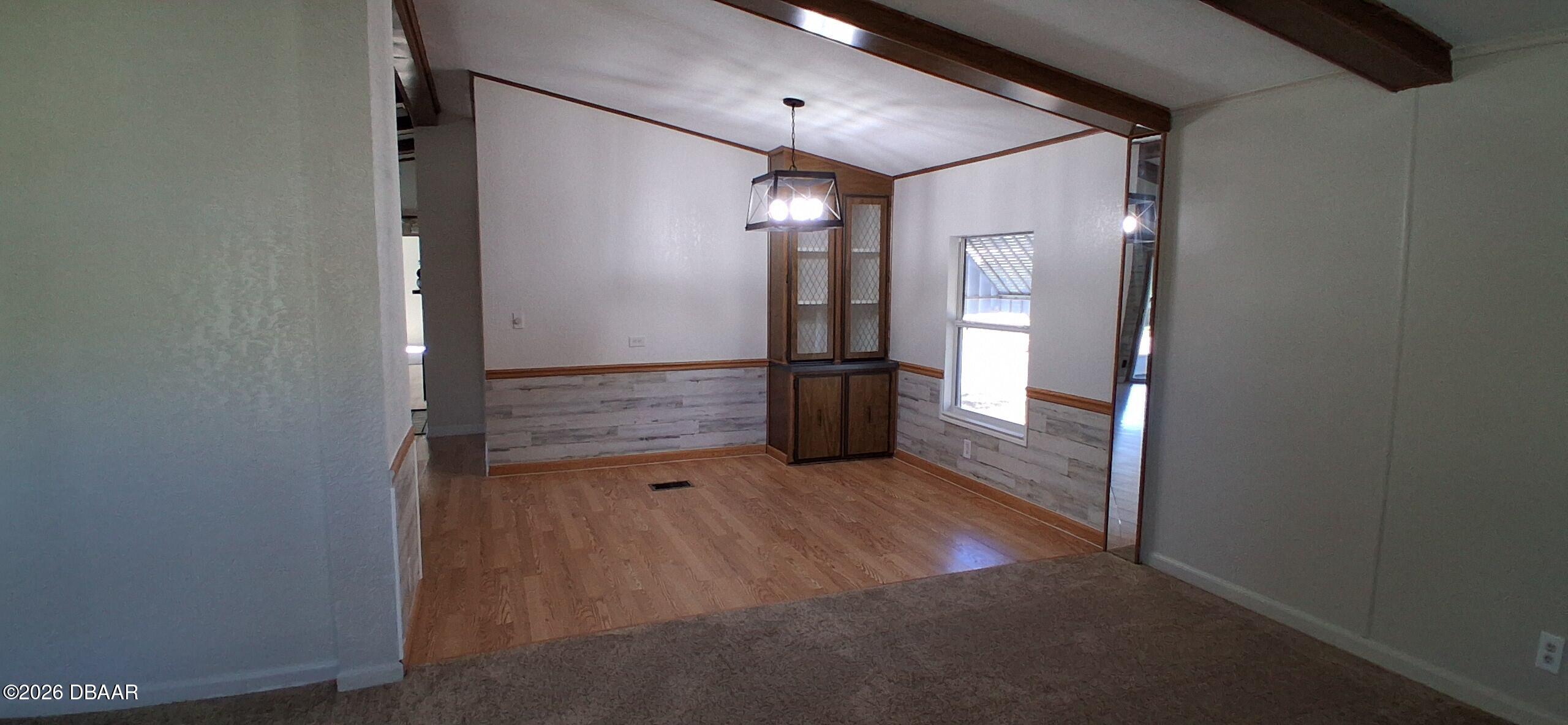 125 Sand Pebble Circle