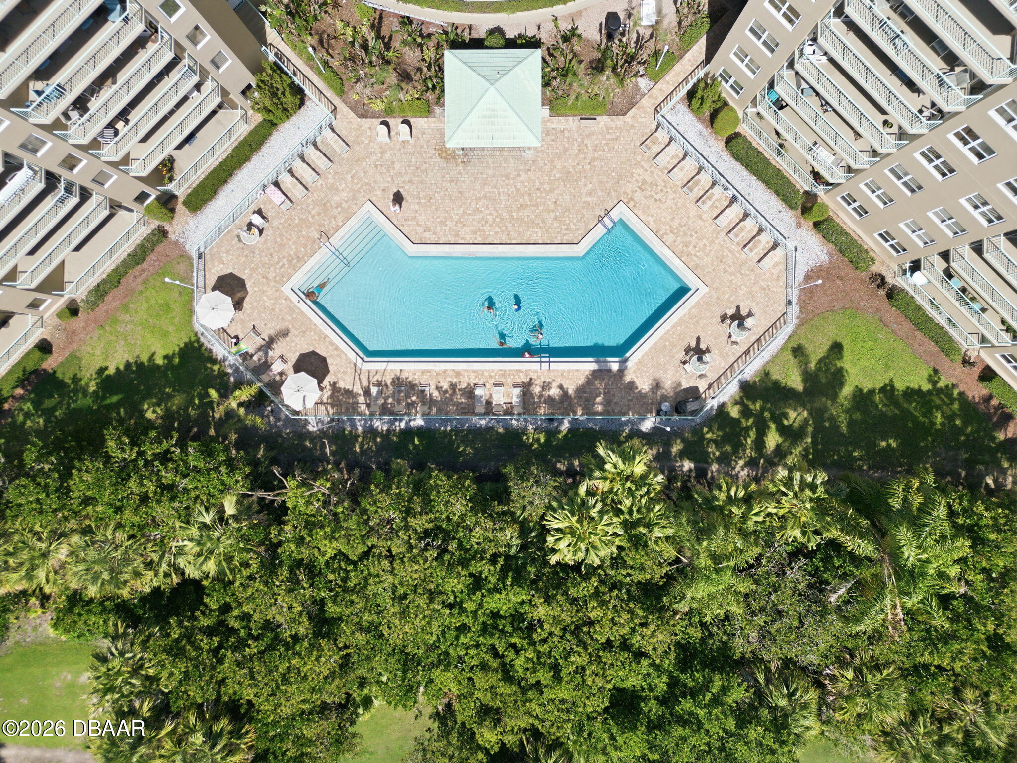4 Oceans West Boulevard