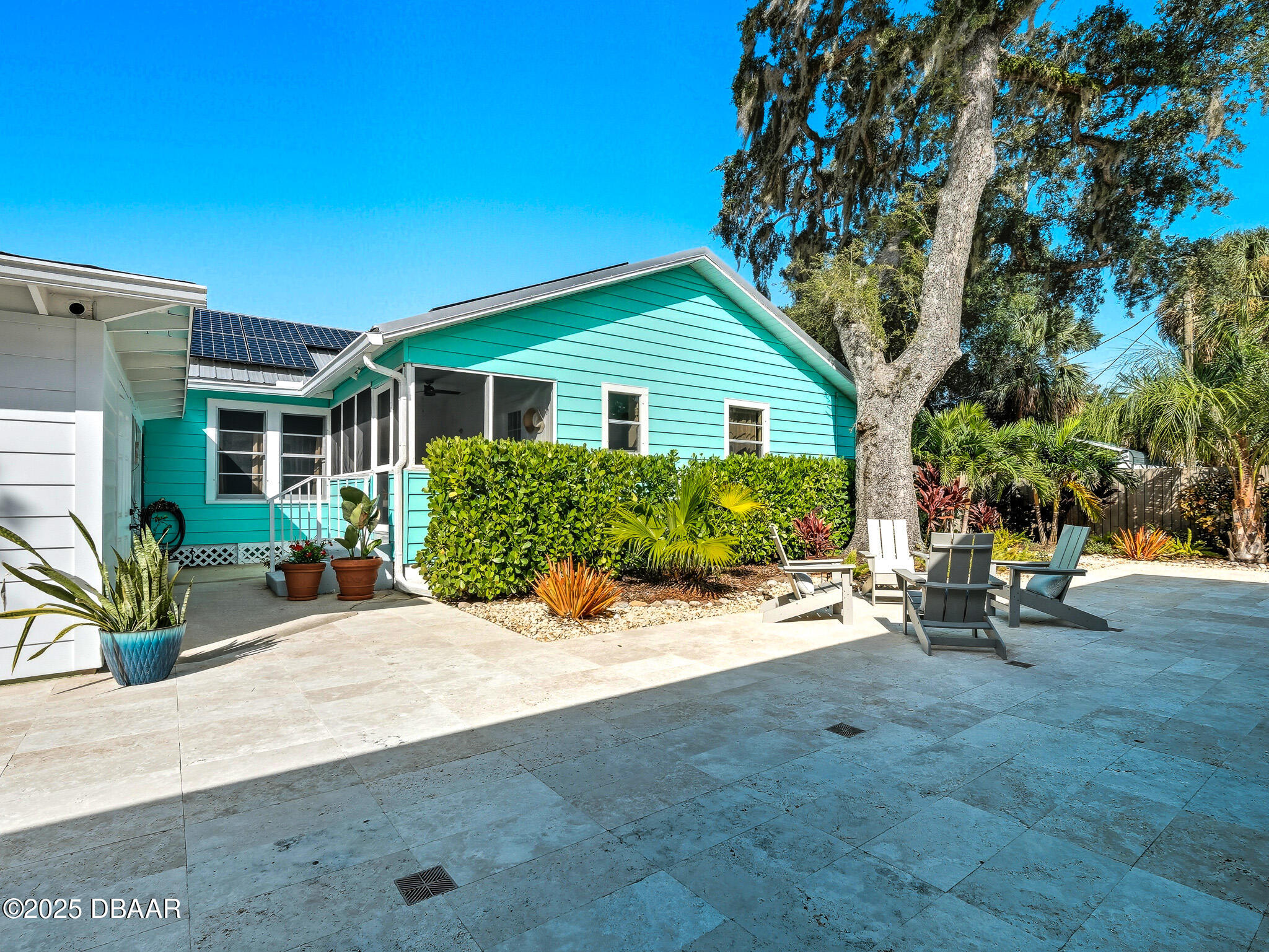 513 Ball Street