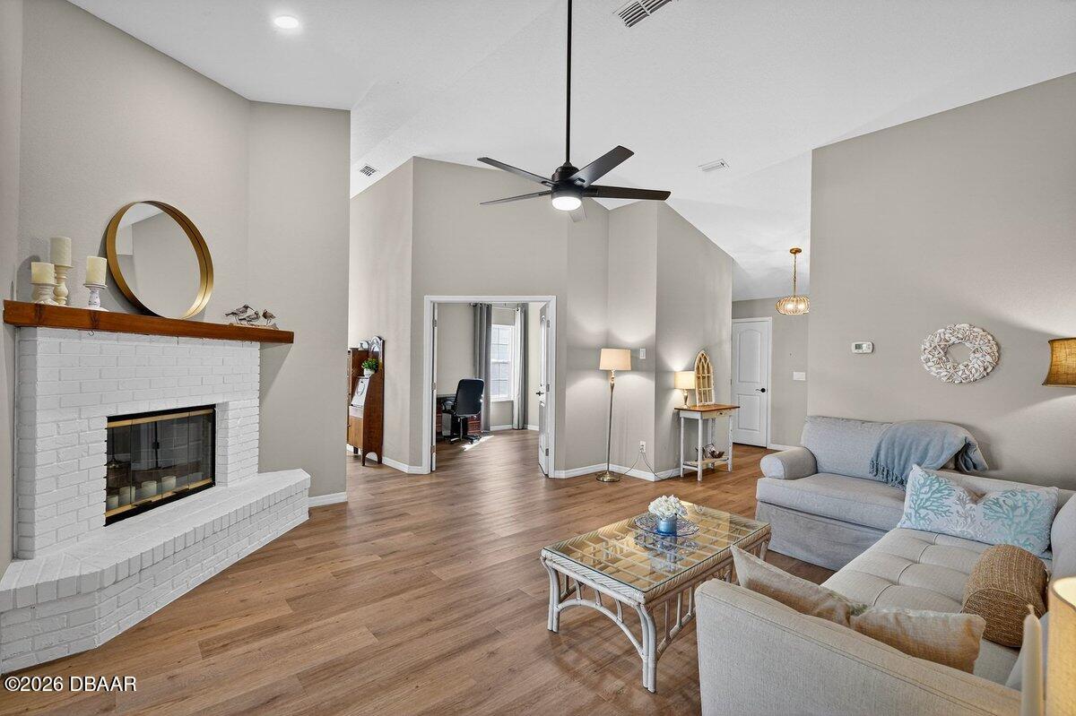 701 Pine Shores Circle