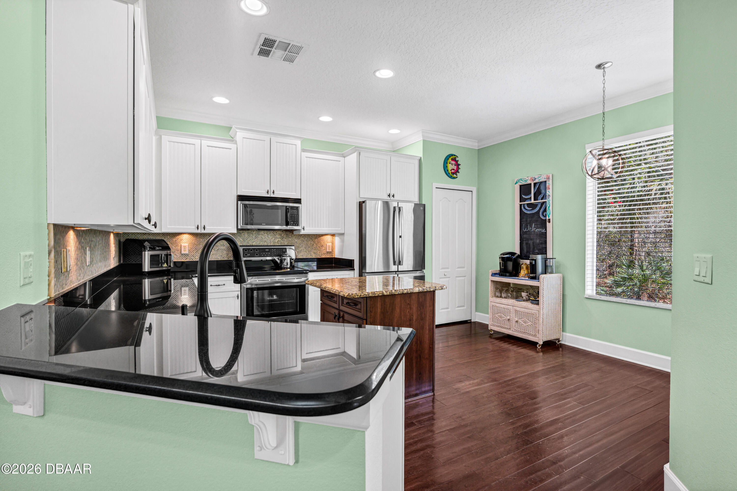 425 Champion Ridge Drive