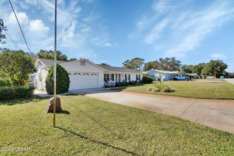 A home in DeBary