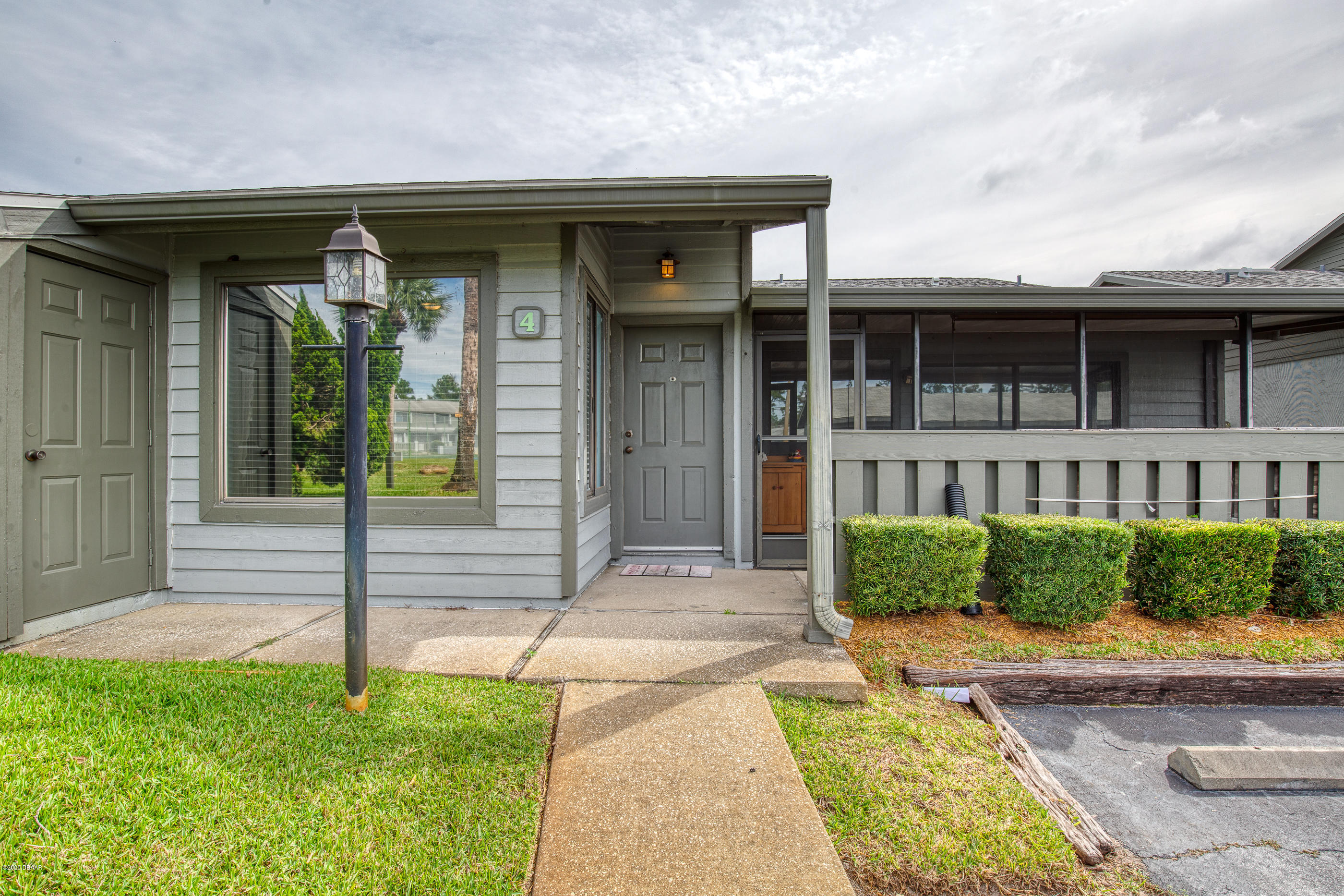 Photo 1 of 41 — 180 Limewood Place 4, Ormond Beach, FL 32174