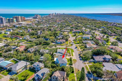 A home in Daytona Beach