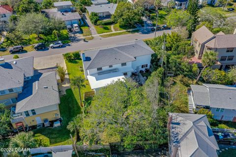 A home in Daytona Beach