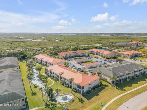 A home in New Smyrna Beach