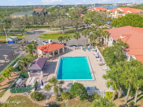 A home in New Smyrna Beach