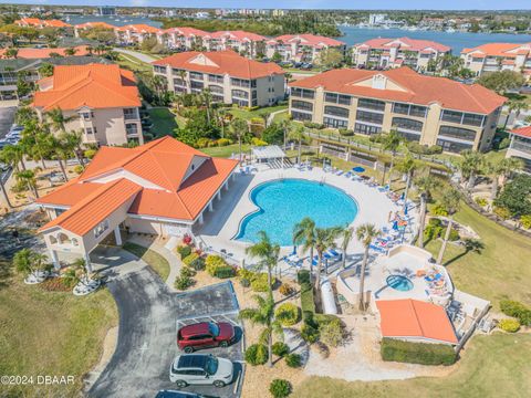 A home in New Smyrna Beach