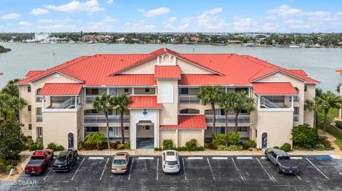 450 Bouchelle Drive 301 New Smyrna Beach FL 32169