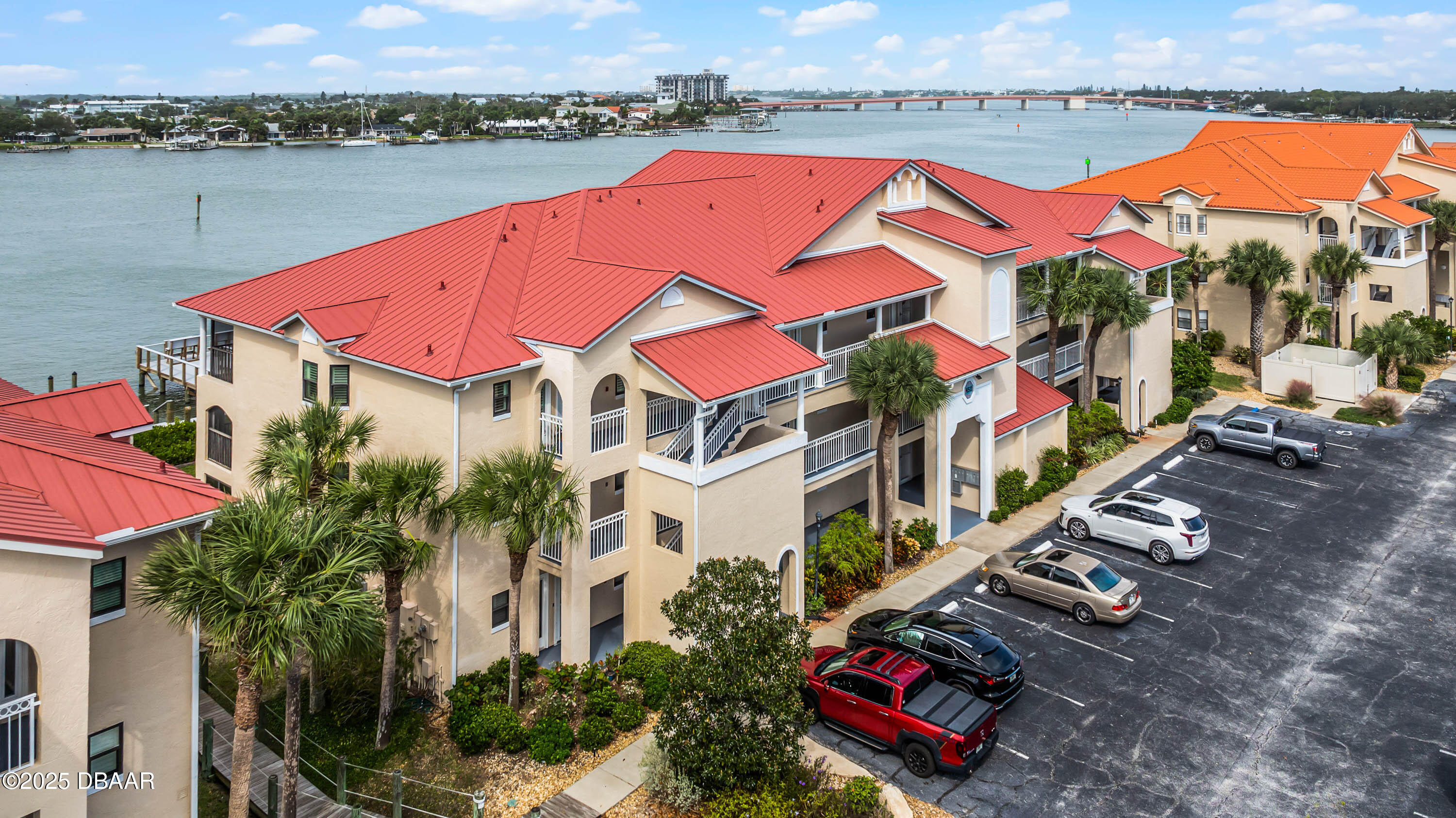 450 Bouchelle Drive 301