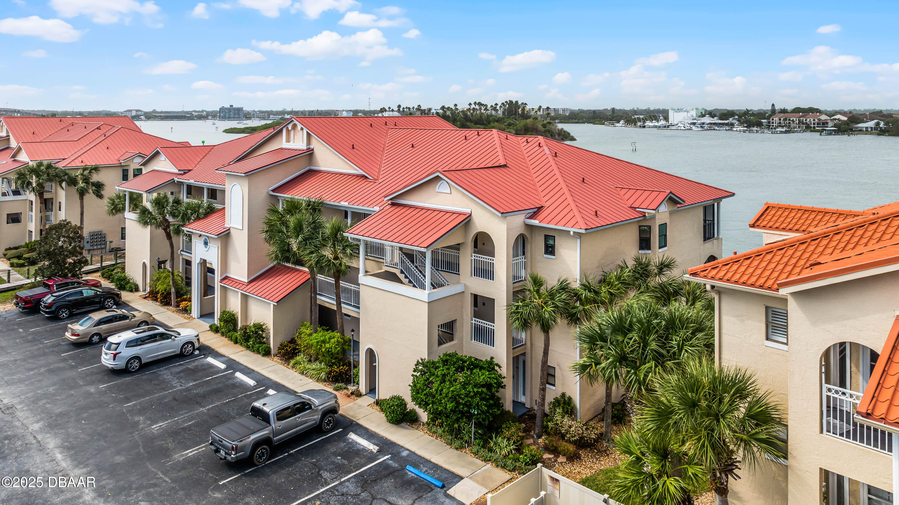 450 Bouchelle Drive 301