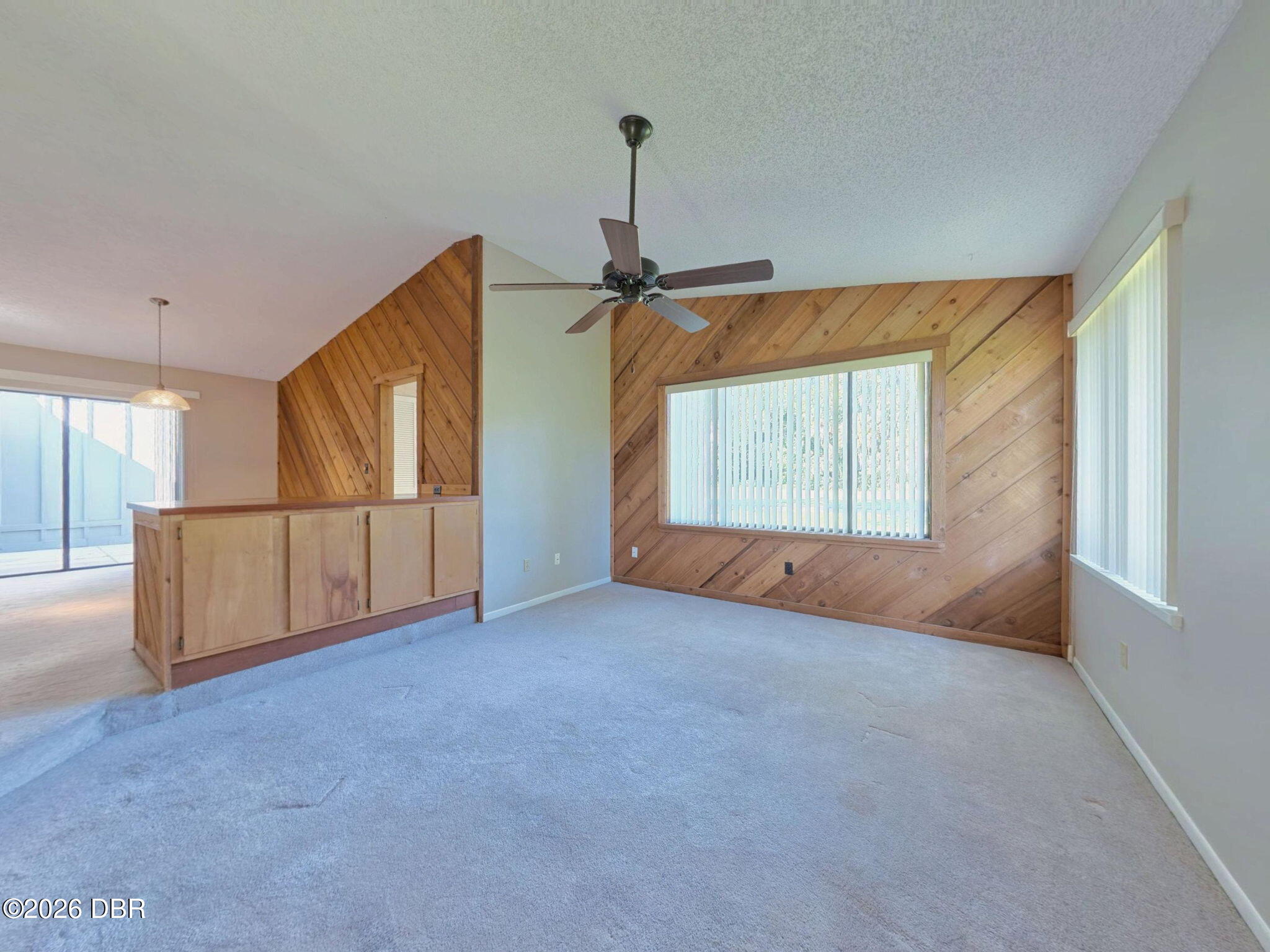 1901 Goldenrod Way