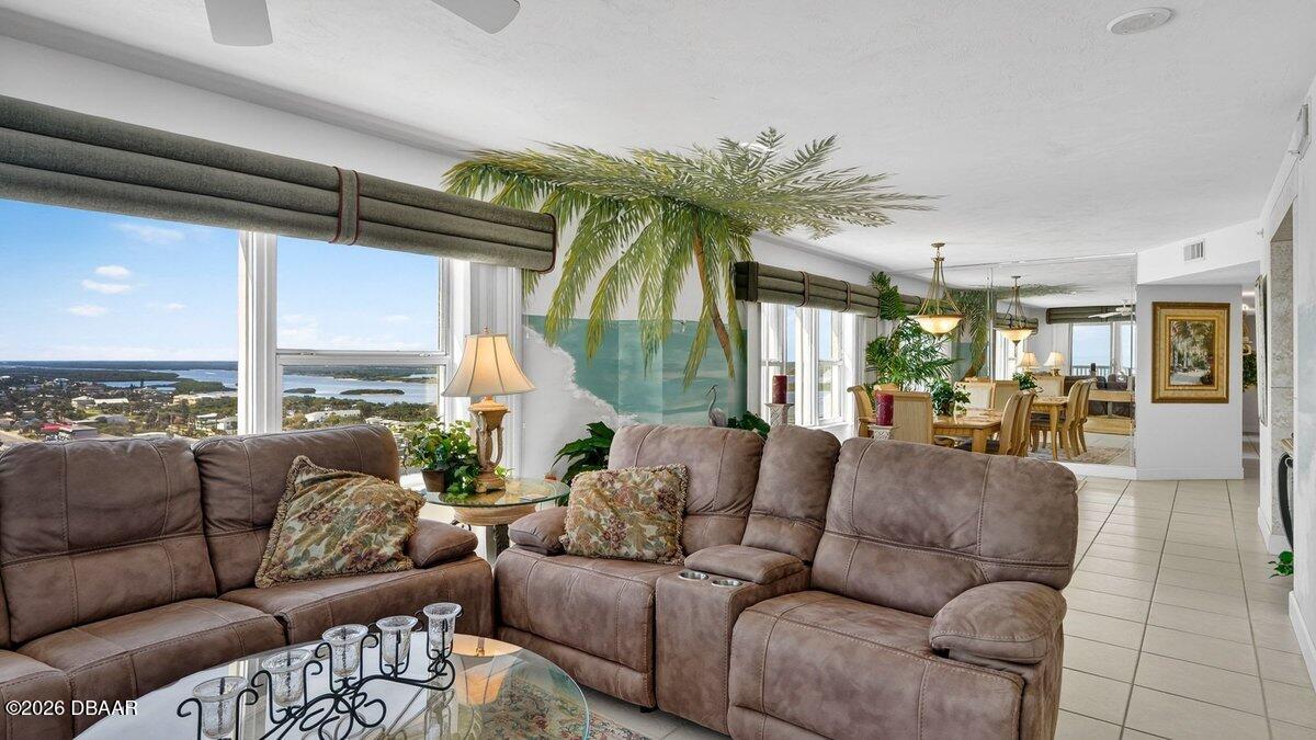 3425 S Atlantic Avenue